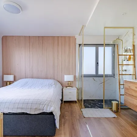 Sea View And Pool Premium Comfort With Ac And Wifi