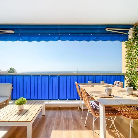 Sea View And Pool Premium Comfort With Ac And Wifi *